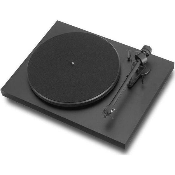 Gramofón Pro-Ject Debut III